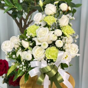 near-me-79-แจกันดอกไม้สด